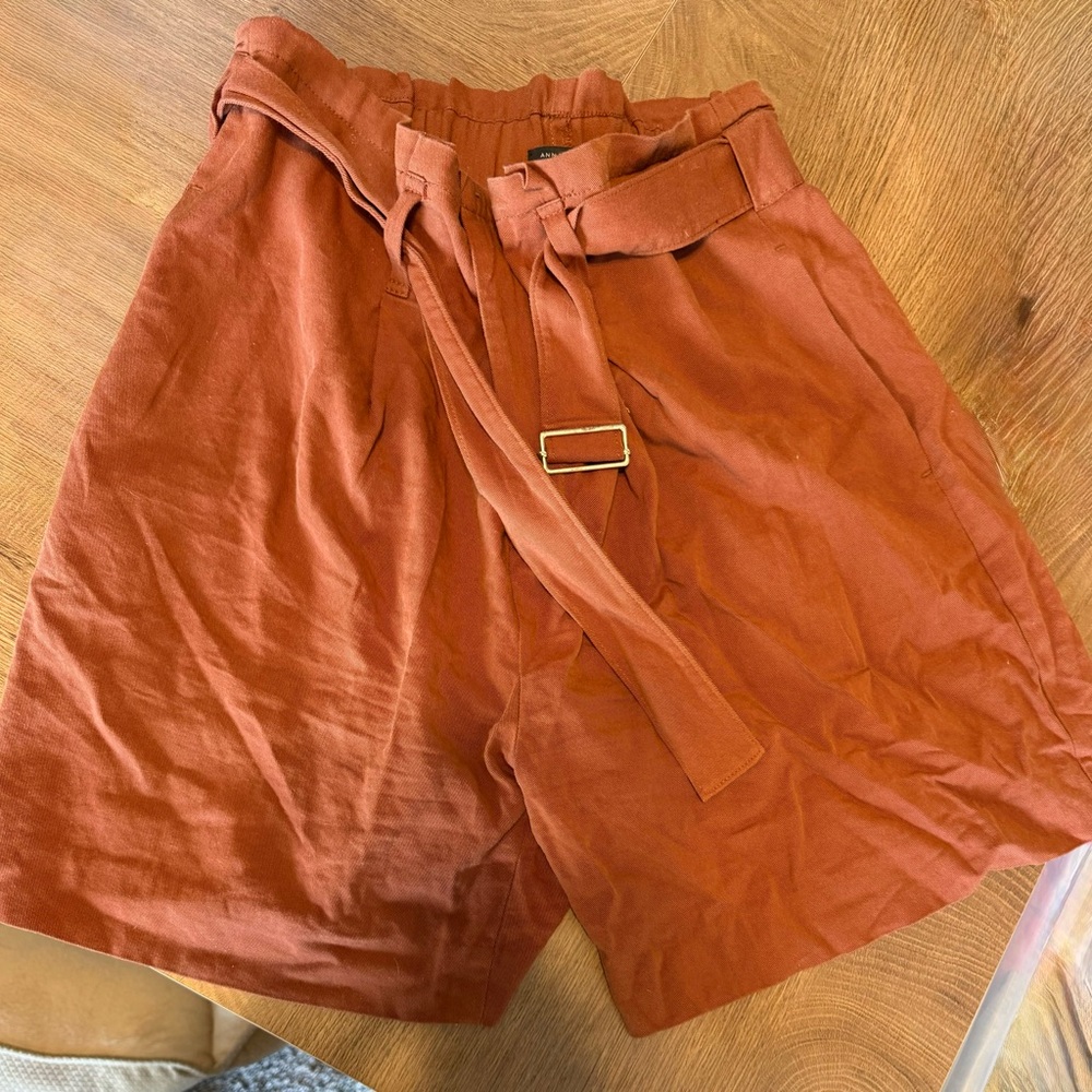 Ann Taylor women’s Terracotta Belted Shorts